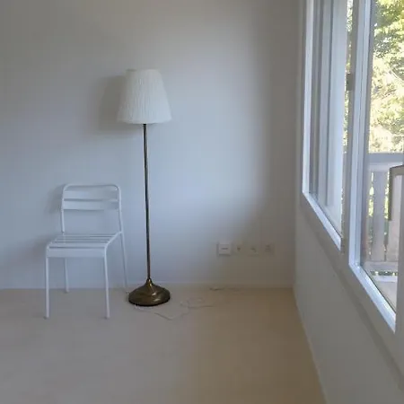 Διαμέρισμα Gaestezimmer Mit Gartenblick Ζυρίχη