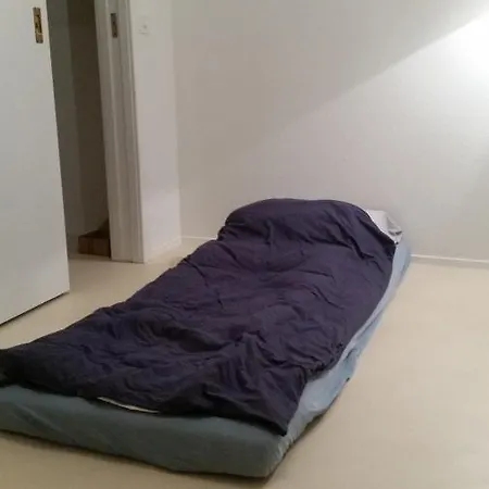 Gaestezimmer Mit Gartenblick Appartement Zurich