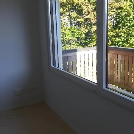 Apartman Gaestezimmer Mit Gartenblick