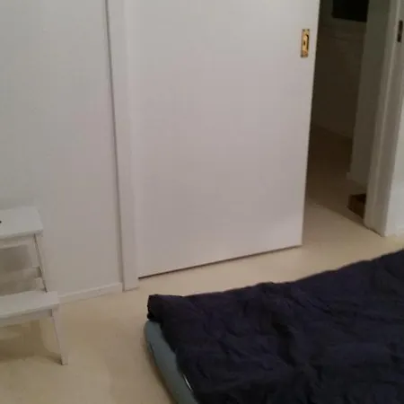 Apartman Gaestezimmer Mit Gartenblick Zürich